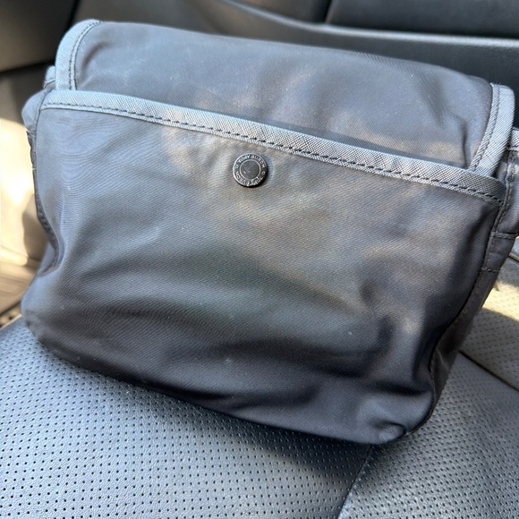 Tory Burch crossbody - Picture 3 of 3